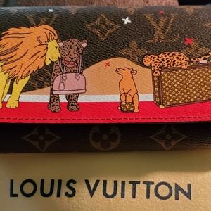 Used Louis Vuitton Monogram Sarah Wallet W/BOX.